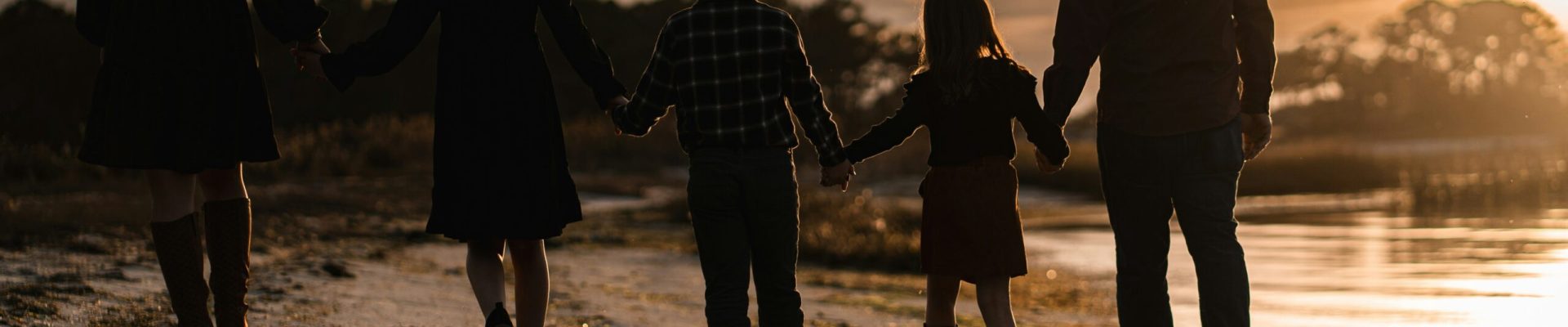 chris-hardy-KI2n5nRSBJ4-unsplash
