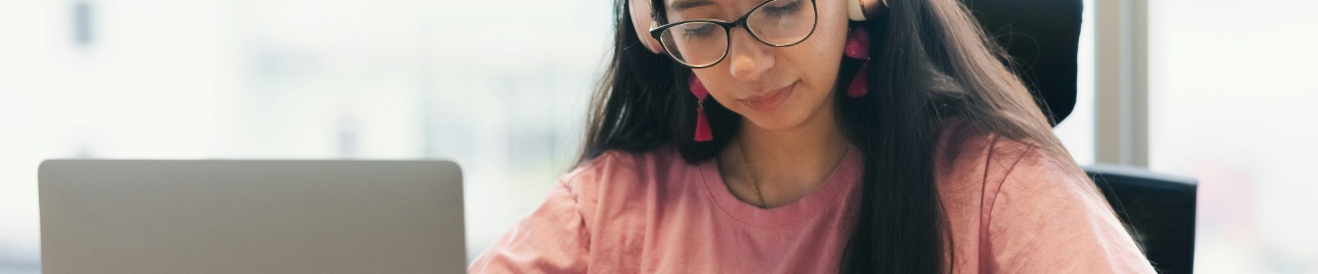 julio-lopez-Imz-pn2LMbg-unsplash