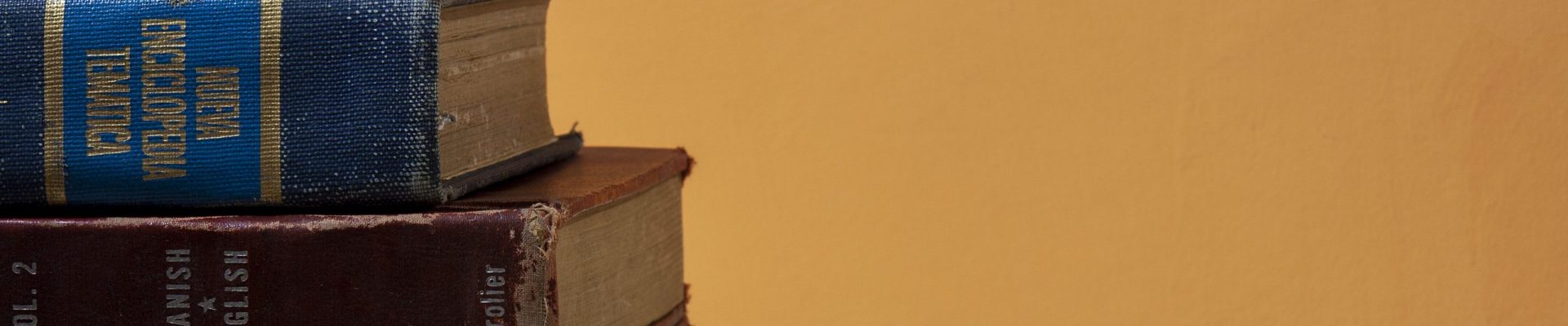 pexels-arturoaez225-13745480